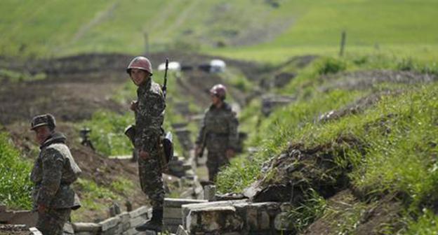 Contact line in the Karabakh conflict zone. Photo: REUTERS/Staff Contact line in the Karabakh conflict zone. Photo: REUTERS/Staff