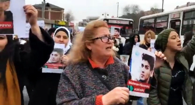 Rally in support of Mekhman Guseinov, Baku, January 3, 2019. Screenshot from Meydan.Tv video Rally in support of Mekhman Guseinov, Baku, January 3, 2019. Screenshot from Meydan.Tv video