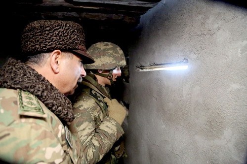 Azerbaijani servicemen in near-front zone, December 2018. Photo: press service of the Ministry of Defence of Azerbaijan. https://mod.gov.az/ru/news/rukovodstvo-ministerstva-oborony-nahoditsya-v-prifrontovoj-zone-video-25326.html Azerbaijani servicemen in near-front zone, December 2018. Photo: press service of the Ministry of Defence of Azerbaijan. https://mod.gov.az/ru/news/rukovodstvo-ministerstva-oborony-nahoditsya-v-prifrontovoj-zone-video-25326.html