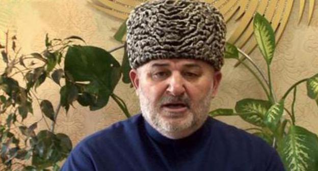 Isa Khamkhoev. Photo by the Ingush Spiritual Administration of Muslims (SAM) https://www.youtube.com/watch?v=GVsmQCWdgFA Isa Khamkhoev. Photo by the Ingush Spiritual Administration of Muslims (SAM) https://www.youtube.com/watch?v=GVsmQCWdgFA