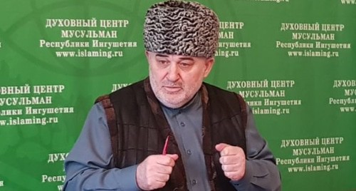 Isa Khamkhoev. Photo: the spiritual center of Muslims of Ingushetia https://muftiyatri.ru/2019/01/07/совещание-в-дцм-ри-07-01-2019/ Isa Khamkhoev. Photo: the spiritual center of Muslims of Ingushetia https://muftiyatri.ru/2019/01/07/совещание-в-дцм-ри-07-01-2019/