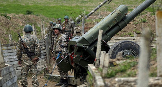 At the contact line in Nagorno-Karabakh. Photo: REUTERS/Staff At the contact line in Nagorno-Karabakh. Photo: REUTERS/Staff