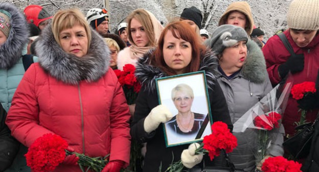 Funeral service for explosion casualties, Shakhty (Rostov Region). Photo by Vyacheslav Prudnikov for the Caucasian Knot Funeral service for explosion casualties, Shakhty (Rostov Region). Photo by Vyacheslav Prudnikov for the Caucasian Knot