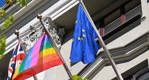 UK and EU flags along with rainbow flag. Photo: press service of the Embassy of Great Britain in Belarus. Facebook / UK in Belarus - British Embassy Minsk UK and EU flags along with rainbow flag. Photo: press service of the Embassy of Great Britain in Belarus. Facebook / UK in Belarus - British Embassy Minsk