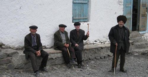 Khrakh-Uba villagers. Photo: © Alexander Kostyunin / Yuga.ru Khrakh-Uba villagers. Photo: © Alexander Kostyunin / Yuga.ru