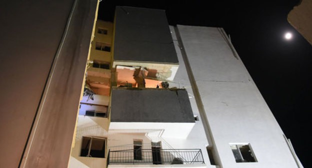 Aftermath of the explosion in a nine-storey building on the outskirts of Tbilisi. Photo: © SPUTNIK / STRINGER, https://sputnik-georgia.ru/incidents/20190117/243934144/Vzryv-v-Tbilisi-zhitelyam-povrezhdennogo-doma-pozvolili-zabrat-veschi.html Aftermath of the explosion in a nine-storey building on the outskirts of Tbilisi. Photo: © SPUTNIK / STRINGER, https://sputnik-georgia.ru/incidents/20190117/243934144/Vzryv-v-Tbilisi-zhitelyam-povrezhdennogo-doma-pozvolili-zabrat-veschi.html