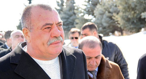 Manvel Grigoryan. Photo © Facebook/ Մանվել Գրիգորյան
https://ru.armeniasputnik.am/society/20181225/16424760/ombudsmen-armenii-osudil-travlyu-v-otnoshenii-sudi-osvobodivshego-manvela-grigoryana.html Manvel Grigoryan. Photo © Facebook/ Մանվել Գրիգորյան
https://ru.armeniasputnik.am/society/20181225/16424760/ombudsmen-armenii-osudil-travlyu-v-otnoshenii-sudi-osvobodivshego-manvela-grigoryana.html