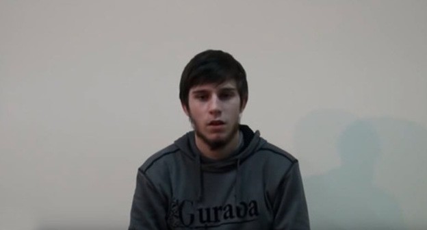 Alibek Mirzekhanov, the blogger. Screenshot of the video by the user Gasan Gadjiev Alibek Mirzekhanov, the blogger. Screenshot of the video by the user Gasan Gadjiev