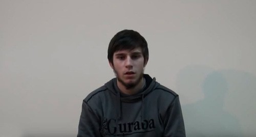 Alibek Mirzekhanov, the blogger. Screenshot of the video by the user Gasan Gadjiev Alibek Mirzekhanov, the blogger. Screenshot of the video by the user Gasan Gadjiev
