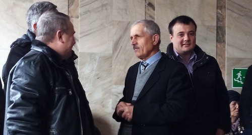 Arkadi Akopyan (second from right) in the hall of the Supreme Court of the Kabardino-Balkarian Republic, March 1, 2019. Photo by Lyudmila Maratova for the Caucasian Knot Arkadi Akopyan (second from right) in the hall of the Supreme Court of the Kabardino-Balkarian Republic, March 1, 2019. Photo by Lyudmila Maratova for the Caucasian Knot