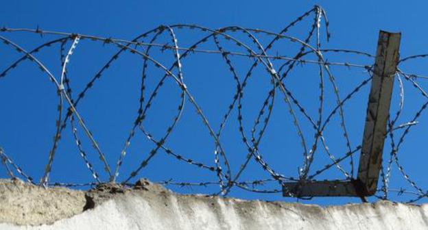 Spiral razor wire. Photo by Nina Tumanova for the Caucasian Knot Spiral razor wire. Photo by Nina Tumanova for the Caucasian Knot