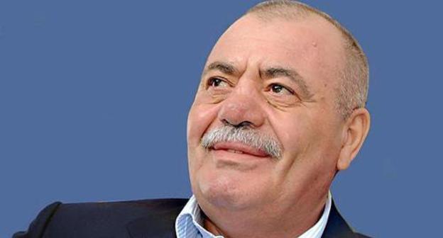 Manvel Grigoryan. Photo ԵԿՄ արխիվ https://ru.wikipedia.org/wiki/Григорян,_Манвел_Секторович Manvel Grigoryan. Photo ԵԿՄ արխիվ https://ru.wikipedia.org/wiki/Григорян,_Манвел_Секторович