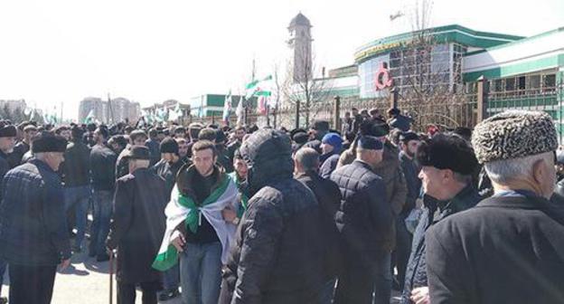 Participants of rally in Magas, March 26, 2019. Photo by Umar Yovloi for the Caucasian Knot Participants of rally in Magas, March 26, 2019. Photo by Umar Yovloi for the Caucasian Knot
