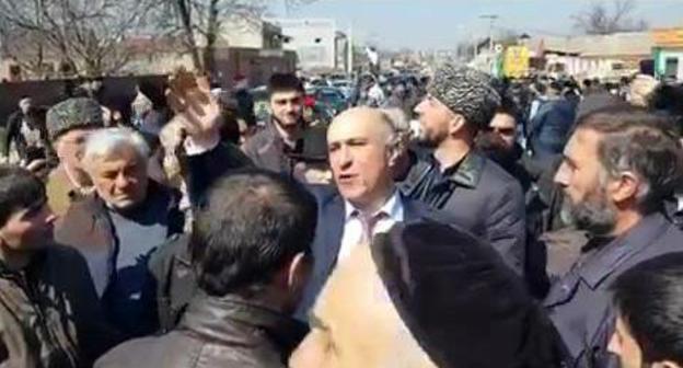 Rally in Nazran, March 27, 2019. Screenshot from video posted by oskanov https://t.me/fortangaorg/2608 Rally in Nazran, March 27, 2019. Screenshot from video posted by oskanov https://t.me/fortangaorg/2608