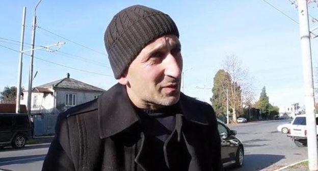 Djansukh Adleiba. Photo: screenshot of the video by Sputnik Abkhazia "Djansukh Adleiba about the issue of the landfill in Sukhumi" https://www.youtube.com/watch?time_continue=30&v=aReJlOKqOnM Djansukh Adleiba. Photo: screenshot of the video by Sputnik Abkhazia "Djansukh Adleiba about the issue of the landfill in Sukhumi" https://www.youtube.com/watch?time_continue=30&v=aReJlOKqOnM