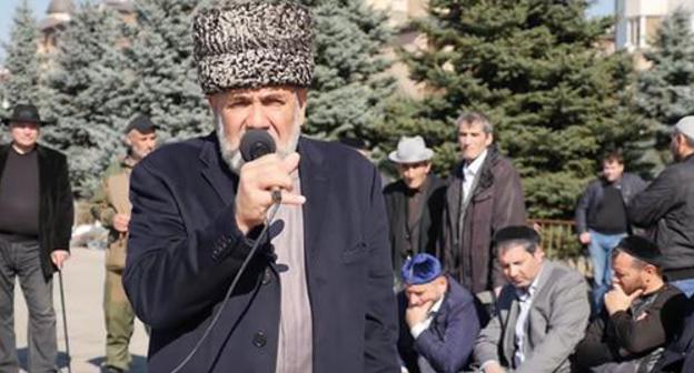 Akhmed Barakhoev. Photo: screenshot of the video by Fortanga.org https://www.youtube.com/watch?v=-JYQsIapius Akhmed Barakhoev. Photo: screenshot of the video by Fortanga.org https://www.youtube.com/watch?v=-JYQsIapius