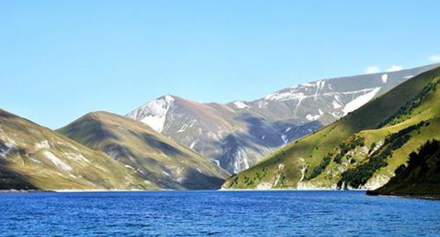 Lake Kezenoyam in Dagestan. Photo: Ras.sham https://ru.wikipedia.org Lake Kezenoyam in Dagestan. Photo: Ras.sham https://ru.wikipedia.org