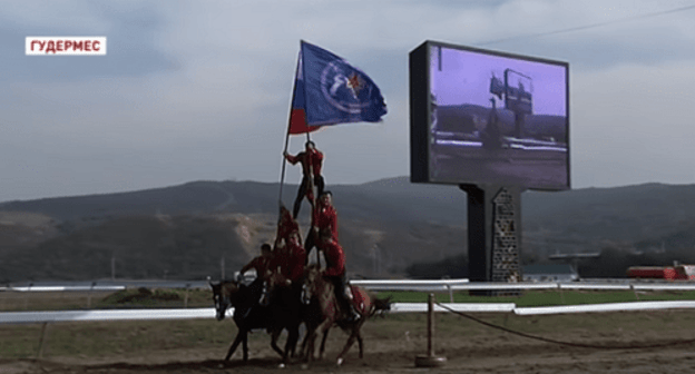 Races at a hippodrome in Gudermes. Screenshot from video report by TV Company 'Grozny', https://www.youtube.com/watch?v=bVRrAIhfkEc Races at a hippodrome in Gudermes. Screenshot from video report by TV Company 'Grozny', https://www.youtube.com/watch?v=bVRrAIhfkEc