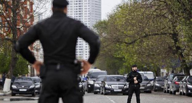 Law enforcers. Chechnya. Photo: REUTERS/Maxim Shemetov Law enforcers. Chechnya. Photo: REUTERS/Maxim Shemetov