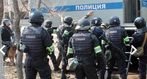 Special forces. Photo: http://nac.gov.ru/antiterroristicheskie-ucheniya/operativnym-shtabom-v-altayskom-krae-provedeno-0.html Special forces. Photo: http://nac.gov.ru/antiterroristicheskie-ucheniya/operativnym-shtabom-v-altayskom-krae-provedeno-0.html