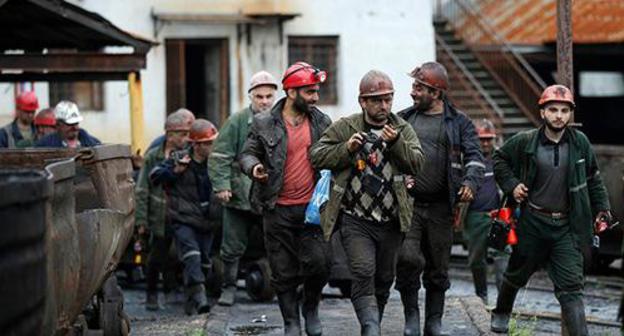 Miners in Georgia. Photo: REUTERS/David Mdzhinarishvili Miners in Georgia. Photo: REUTERS/David Mdzhinarishvili