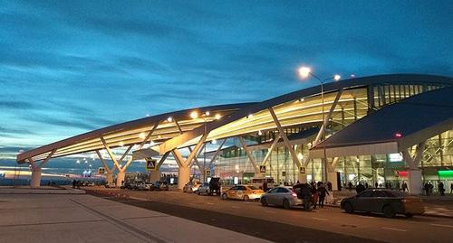 Platov airport in Rostov-on-Don. Photo: Dmitry89, http://ru.wikipedia.org Platov airport in Rostov-on-Don. Photo: Dmitry89, http://ru.wikipedia.org