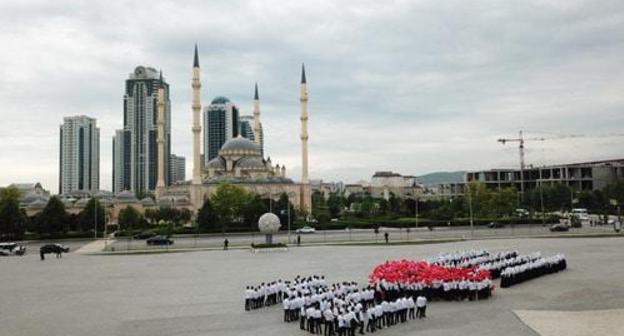 Ramadan flashmob in Grozny. Photo: press service of the City Administration, http://grozmer.ru Ramadan flashmob in Grozny. Photo: press service of the City Administration, http://grozmer.ru