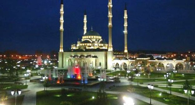 The Akhmad Kadyrov Mosque, known as "The Heart of Chechnya", Grozny. Photo by OOO Media Group Islam Info http://www.info-islam.ru The Akhmad Kadyrov Mosque, known as "The Heart of Chechnya", Grozny. Photo by OOO Media Group Islam Info http://www.info-islam.ru