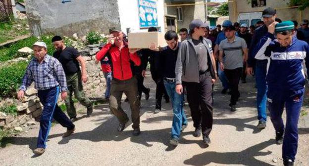 The ceremony of reburial of the remains of Khadji Murad. Photo by Alexander Nechepurenko https://haqqin.az/news/151510 The ceremony of reburial of the remains of Khadji Murad. Photo by Alexander Nechepurenko https://haqqin.az/news/151510