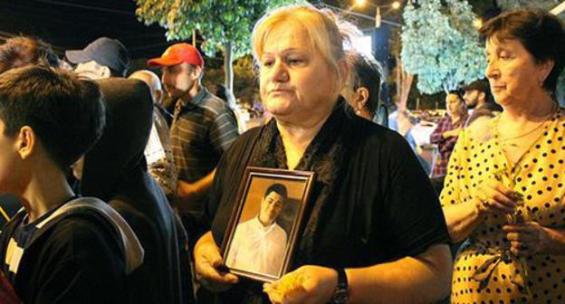 Mother of a killed schoolboy attends protest action in Tbilisi, September 17, 2018. Photo by Inna Kukudzhanova for the Caucasian Knot Mother of a killed schoolboy attends protest action in Tbilisi, September 17, 2018. Photo by Inna Kukudzhanova for the Caucasian Knot