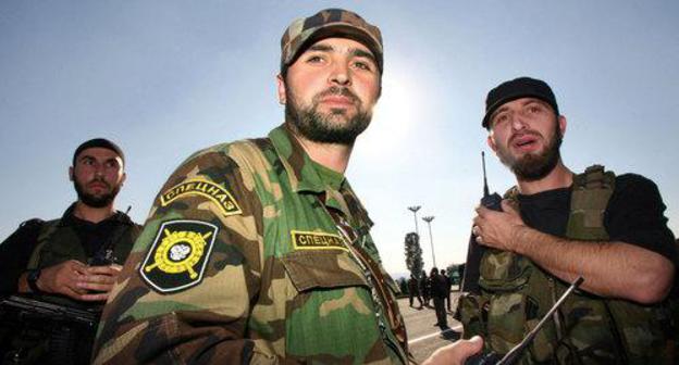 Law enforcers in Grozny. Photo: REUTERS Eduard Korniyenko Law enforcers in Grozny. Photo: REUTERS Eduard Korniyenko