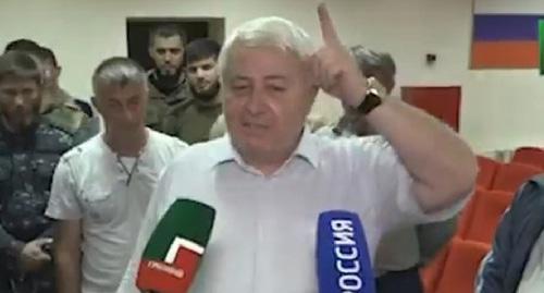 Alkhazur Barzaev, a resident of Chechnya, publicly repudiates his son. Screenshot from video posted at: https://www.youtube.com/watch?v=zySZPAe0_cM Alkhazur Barzaev, a resident of Chechnya, publicly repudiates his son. Screenshot from video posted at: https://www.youtube.com/watch?v=zySZPAe0_cM