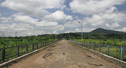 Bridge across the Inguri river between Georgia and Abkhazia. Photo: Marcin Konsek / Wikimedia Commons Bridge across the Inguri river between Georgia and Abkhazia. Photo: Marcin Konsek / Wikimedia Commons