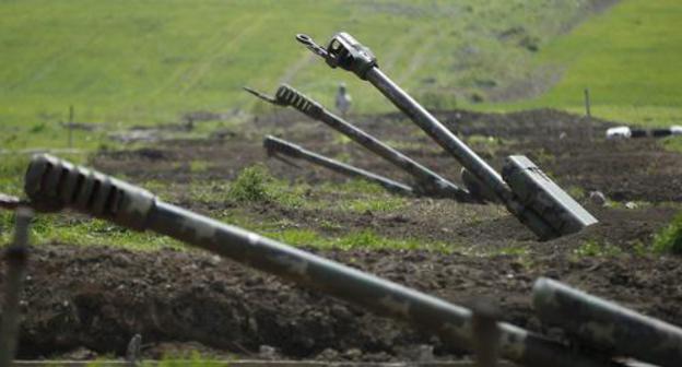 At the contact line in Nagorno-Karabakh. Photo: REUTERS/Staff At the contact line in Nagorno-Karabakh. Photo: REUTERS/Staff