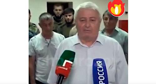 Alkhazur Barzaev, a resident of Chechnya, has renounced his son on TV. Screenshot of the video https://www.youtube.com/watch?v=zySZPAe0_cM Alkhazur Barzaev, a resident of Chechnya, has renounced his son on TV. Screenshot of the video https://www.youtube.com/watch?v=zySZPAe0_cM