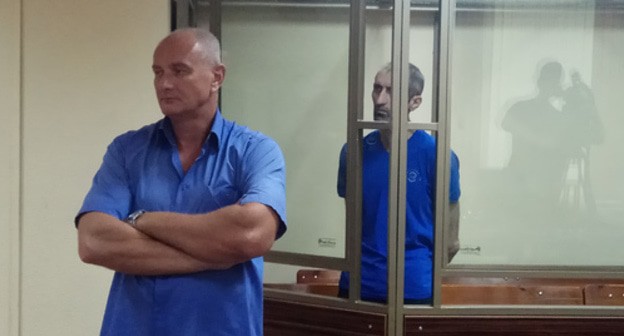 Aslan Yandiev during the reading of judgments; his advocate is on the left. Photo by Konstantin Volgin for the "Caucasian Knot" Aslan Yandiev during the reading of judgments; his advocate is on the left. Photo by Konstantin Volgin for the "Caucasian Knot"