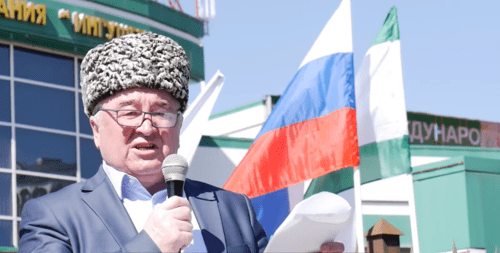 Malsag Uzhakhov makes a speech at a rally in Magas in March. Photo: screenshot of the video by Fortanga.Org https://www.youtube.com/watch?v=qfFMlE02KJw Malsag Uzhakhov makes a speech at a rally in Magas in March. Photo: screenshot of the video by Fortanga.Org https://www.youtube.com/watch?v=qfFMlE02KJw