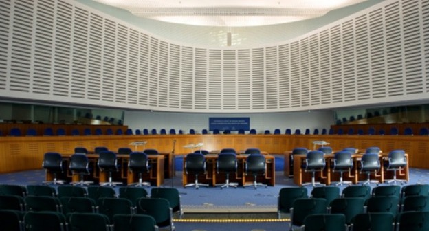 The courtroom at the European Court of Human Rights (ECtHR). Photo by CherryX, https://commons.wikimedia.org/w/index.php?curid=21931152 The courtroom at the European Court of Human Rights (ECtHR). Photo by CherryX, https://commons.wikimedia.org/w/index.php?curid=21931152