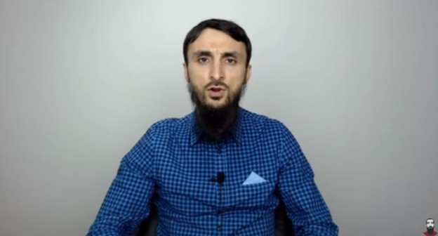 Tumso Abdurakhmanov. Screenshot of the video posted on the ABU-SADDAM SHISHANI
YouTube channel https://www.youtube.com/watch?v=6yZgZPSYIMo Tumso Abdurakhmanov. Screenshot of the video posted on the ABU-SADDAM SHISHANI
YouTube channel https://www.youtube.com/watch?v=6yZgZPSYIMo