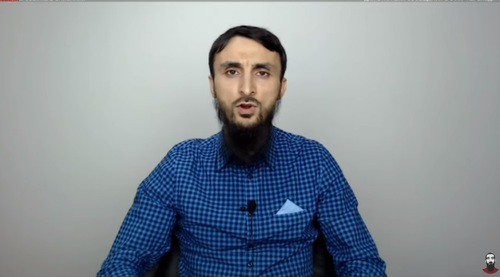 Tumso Abdurakhmanov. Screenshot of the video posted on the ABU-SADDAM SHISHANI
YouTube channel https://www.youtube.com/watch?v=6yZgZPSYIMo Tumso Abdurakhmanov. Screenshot of the video posted on the ABU-SADDAM SHISHANI
YouTube channel https://www.youtube.com/watch?v=6yZgZPSYIMo