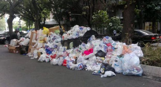 A garbage disposal in Yerevan. Photo by Armine Martirosyan for the "Caucasian Knot" A garbage disposal in Yerevan. Photo by Armine Martirosyan for the "Caucasian Knot"