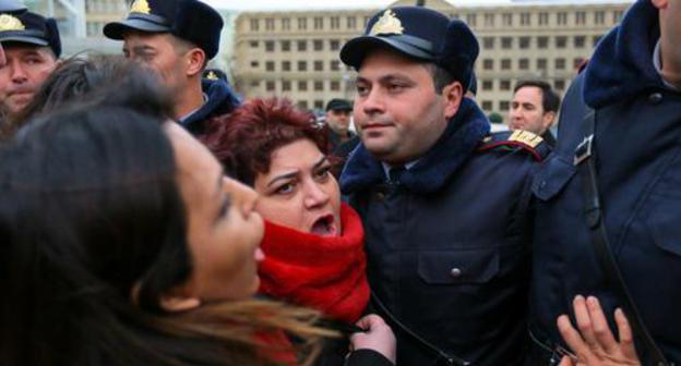 Khadija Ismayilova attends protest rally in Baku, March 8, 2019. Photo by Aziz Karimov for the Caucasian Knot Khadija Ismayilova attends protest rally in Baku, March 8, 2019. Photo by Aziz Karimov for the Caucasian Knot