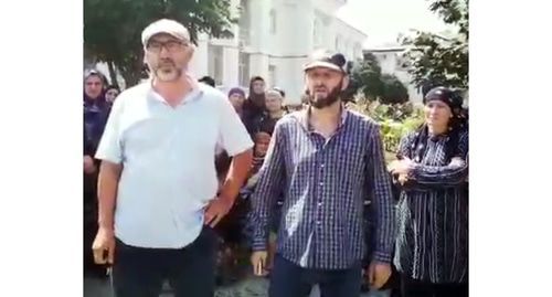 Protest action in Khasavyurt. Screenshot from 'Godekan' Telegram Channel post, August 19, 2019. Protest action in Khasavyurt. Screenshot from 'Godekan' Telegram Channel post, August 19, 2019.