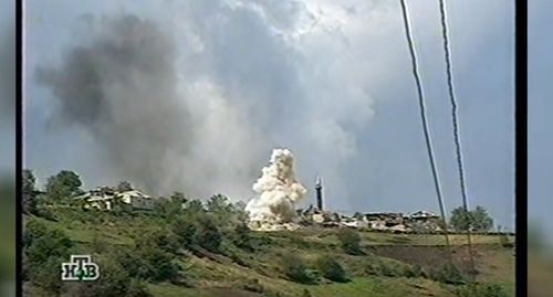 Warfare in Dagestan, 1999. Screenshot from video posted by Sergei Stoyanov at https://www.youtube.com/watch?time_continue=1640&v=ueZoDfSdvpM Warfare in Dagestan, 1999. Screenshot from video posted by Sergei Stoyanov at https://www.youtube.com/watch?time_continue=1640&v=ueZoDfSdvpM
