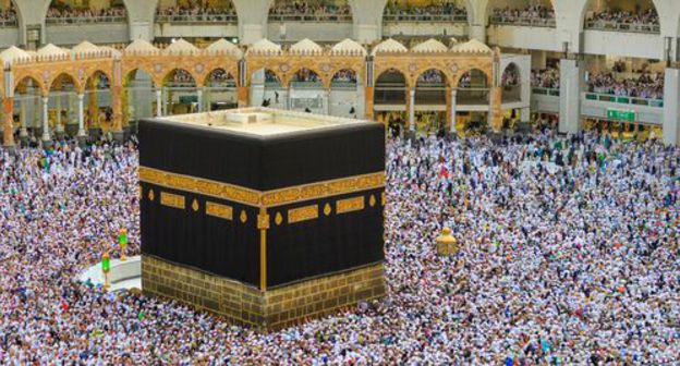 Pilgrims in Mecca. Photo: https://pixabay.com/ Pilgrims in Mecca. Photo: https://pixabay.com/