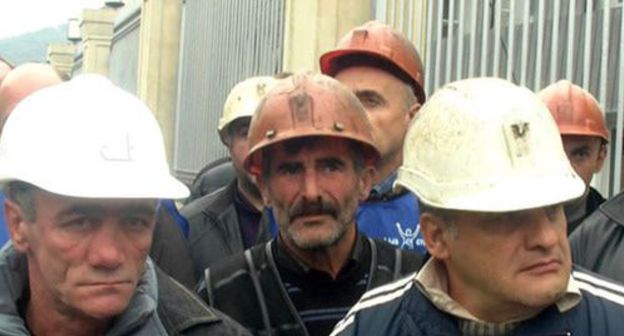 Miners. Photo by Beslan Kmuzov for the "Caucasian Knot" Miners. Photo by Beslan Kmuzov for the "Caucasian Knot"