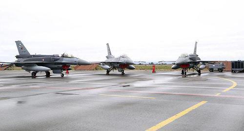 The "TurAz Qartalı-2017" military exercises involving about 30 combat aircrafts and helicopters. September 29, 2017. Photo http://mod.gov.az/ru/news/ministry-oborony-azerbajdzhana-i-turcii-prinyali-uchastie-v-ceremonii-zakrytiya-uchenij-turaz-qartali-2017-20122.html The "TurAz Qartalı-2017" military exercises involving about 30 combat aircrafts and helicopters. September 29, 2017. Photo http://mod.gov.az/ru/news/ministry-oborony-azerbajdzhana-i-turcii-prinyali-uchastie-v-ceremonii-zakrytiya-uchenij-turaz-qartali-2017-20122.html