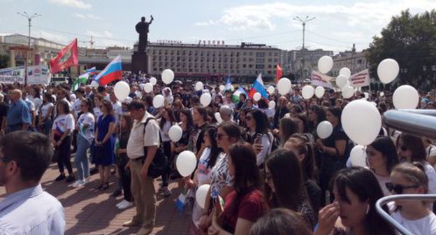 Participants of the rally in Nalchik. Photo by Lyudmila Maratova for the "Caucasian Knot" Participants of the rally in Nalchik. Photo by Lyudmila Maratova for the "Caucasian Knot"