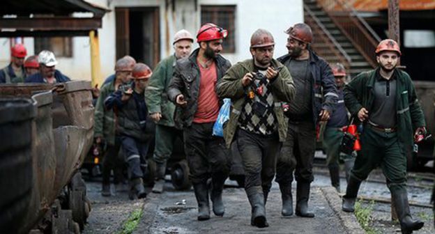 Miners of Tkibuli. Photo: REUTERS/David Mdzinarishvili Miners of Tkibuli. Photo: REUTERS/David Mdzinarishvili