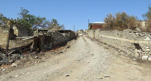 A street in the village in Nagorno-Karabakh. Photo by Alvard Grigoryan for the "Caucasian Knot" A street in the village in Nagorno-Karabakh. Photo by Alvard Grigoryan for the "Caucasian Knot"